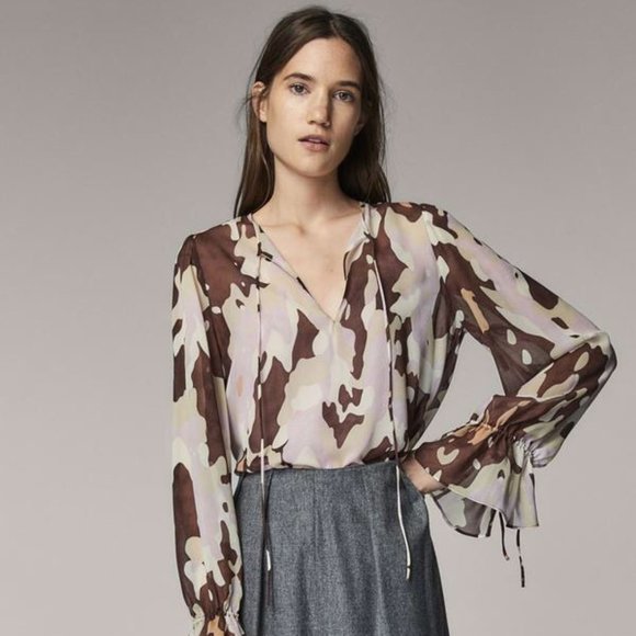 MASSIMO DUTTI V-neck Blouse with Ruffle Trims - Picture 2 of 4